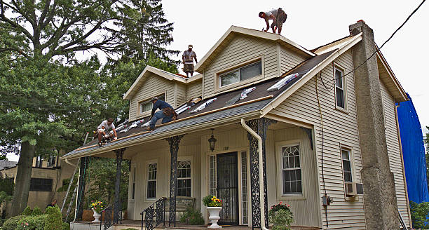Best Storm Damage Roof Repair  in Richland, WA